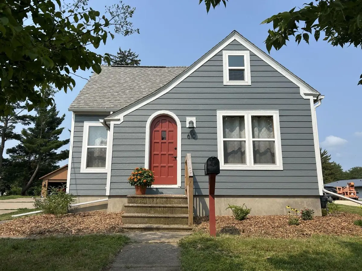 610 S Main STREET, Viroqua, WI 54665 - #1