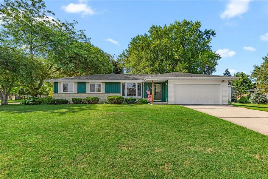 309 Braatz DRIVE, Kewaskum, WI 53040 - #3