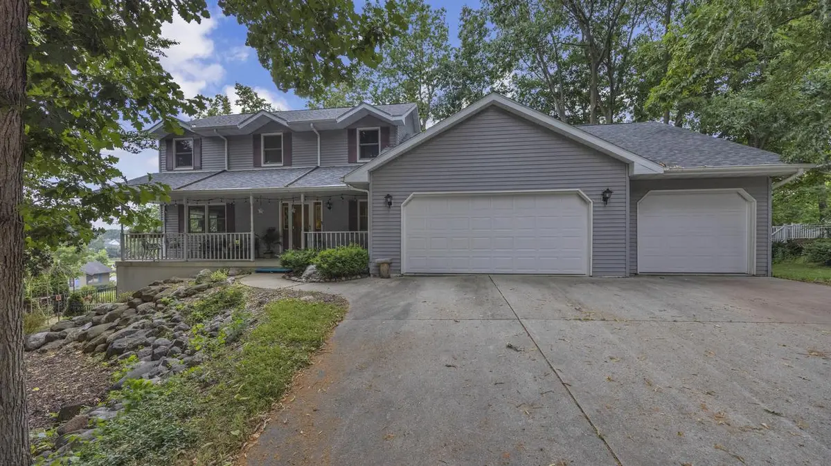 414 Bittersweet LANE, Plymouth, WI 53073 - #1