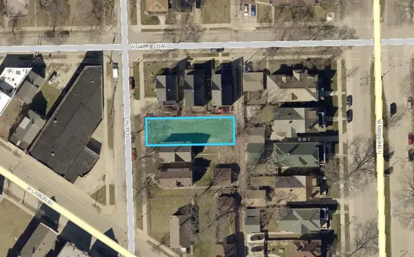 2182 N 44TH STREET, Milwaukee, WI 53208