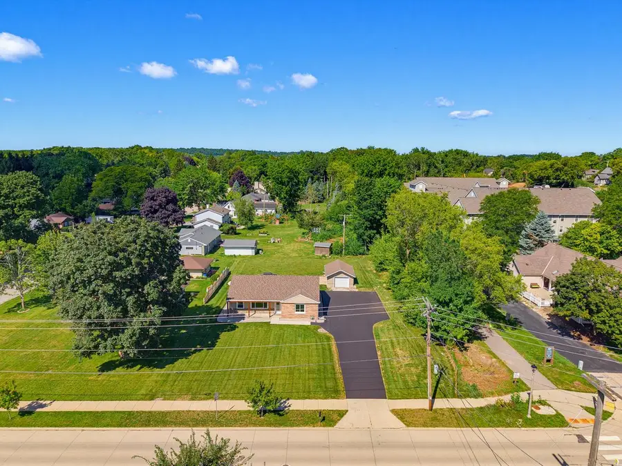 W240N6309 Maple AVENUE, Sussex, WI 53089 - #3
