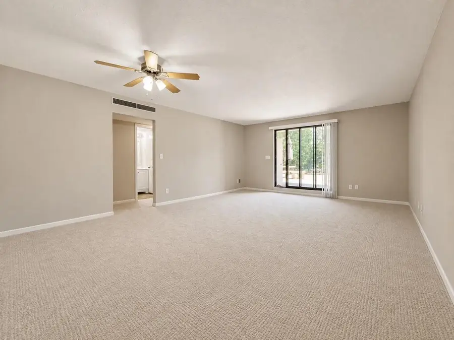 1061 Regent ROAD #612, Oconomowoc, WI 53066 - #3
