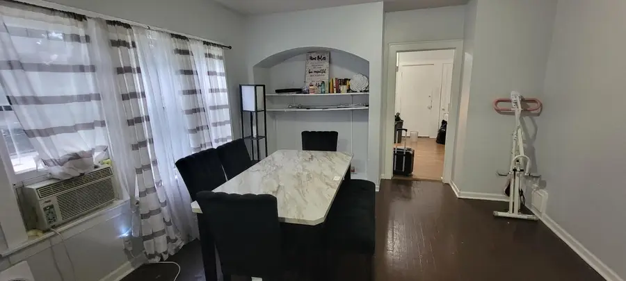 2203 W Melvina STREET #2205, Milwaukee, WI 53206 - #3