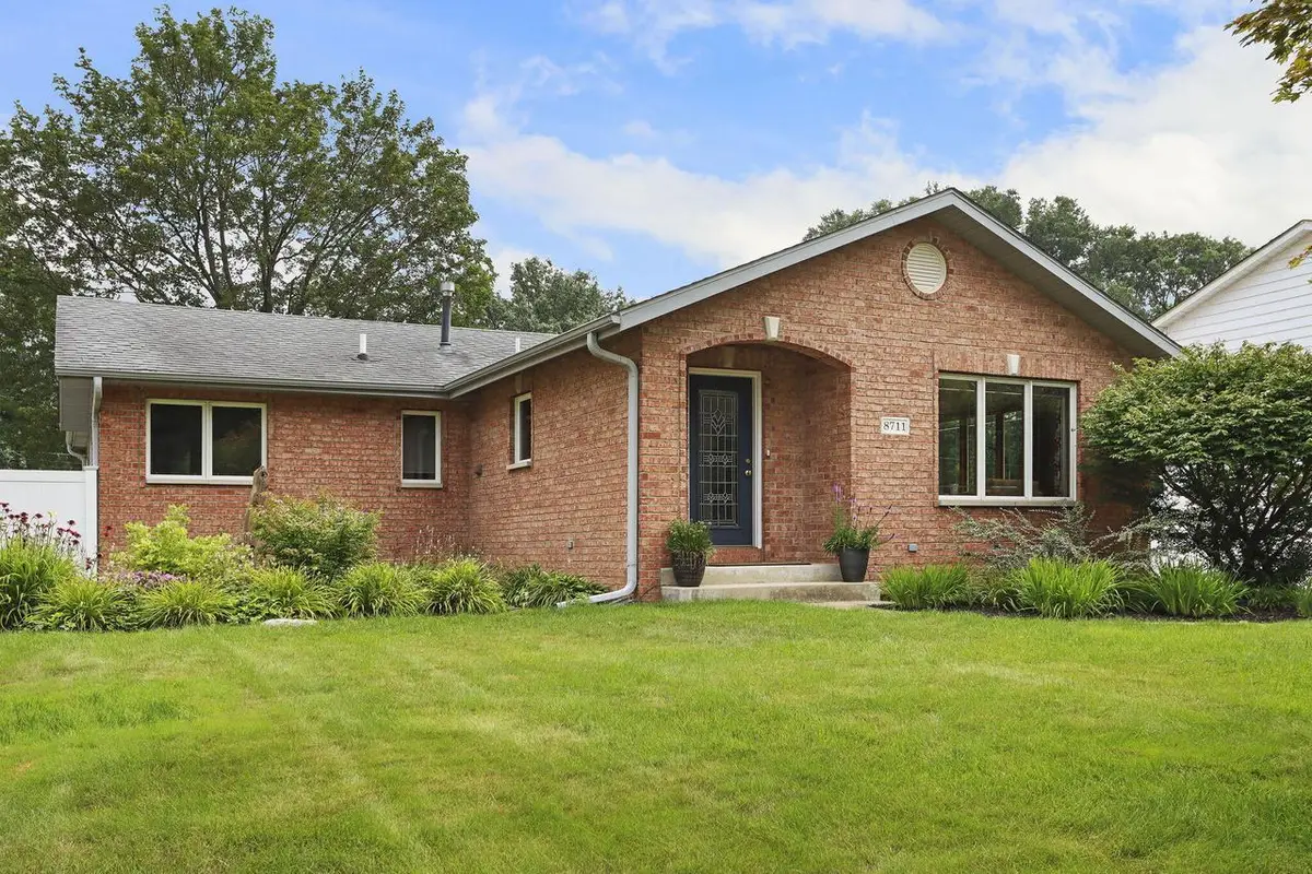 8711 3rd AVENUE, Pleasant Prairie, WI 53158 - #1