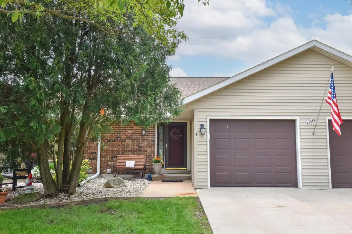 N49W36111 Nottingham LANE #3, Oconomowoc, WI 53066 - #1