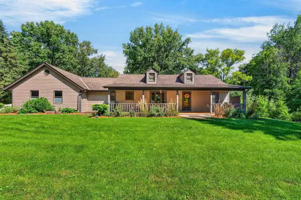 6242 Pleasant Valley ROAD, Grafton, WI 53024