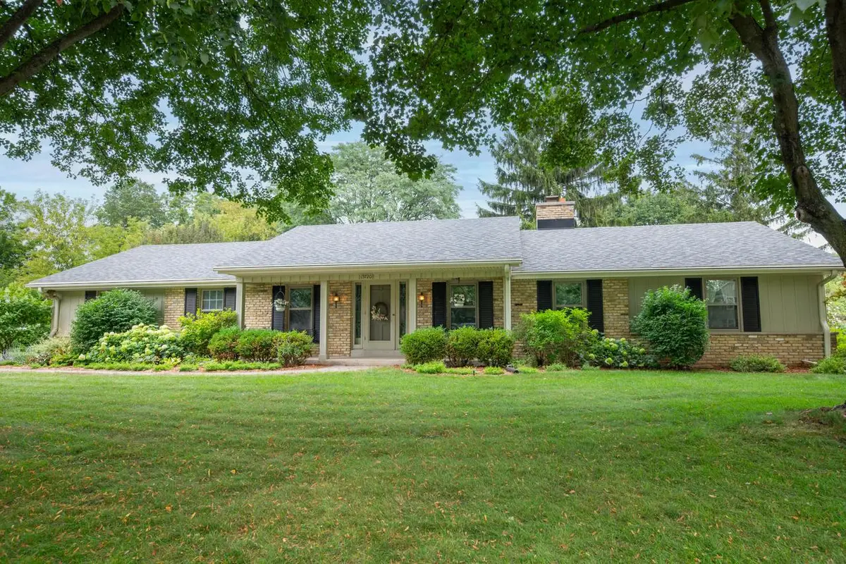 15720 W Roualt STREET, Brookfield, WI 53005 - #1