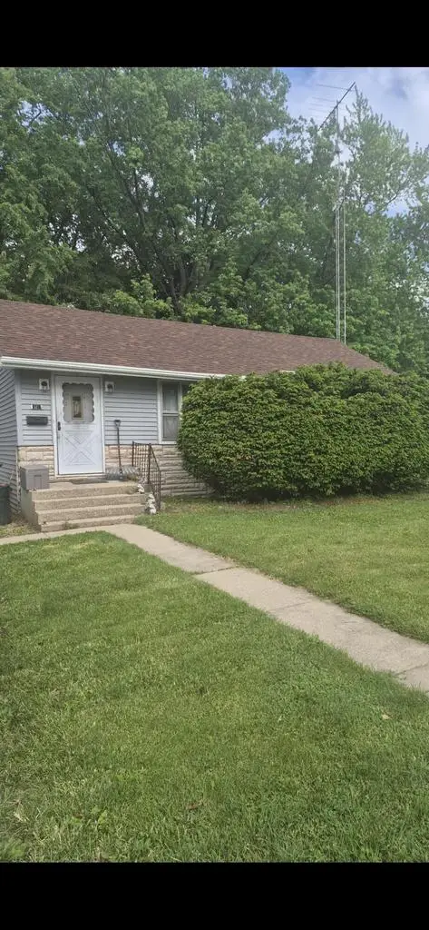 517 N Wisconsin STREET, Elkhorn, WI 53121 - #1