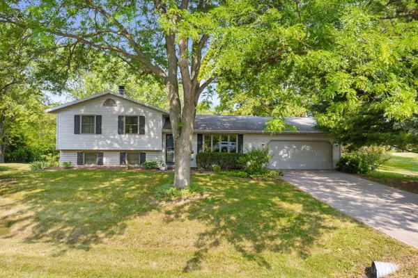 921 Wesley ROAD, Oregon, WI 53575