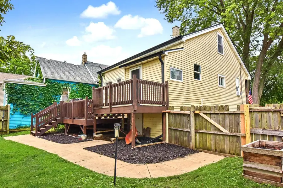 3678 S Bombay AVENUE, Saint Francis, WI 53235 - #2