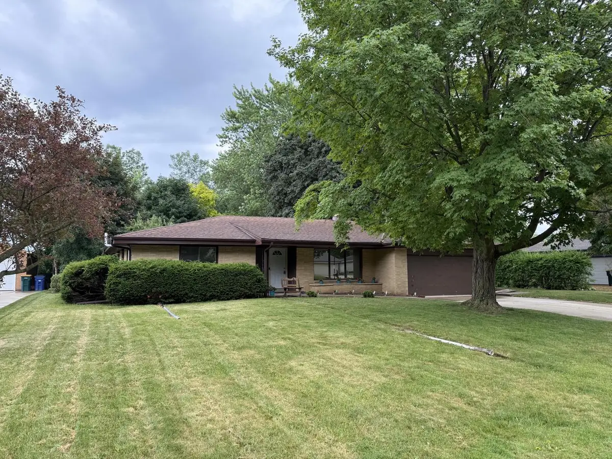 8414 S Verdev DRIVE, Oak Creek, WI 53154 - #1