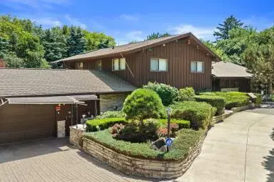 W152N7406 Westwood DRIVE, Menomonee Falls, WI 53051