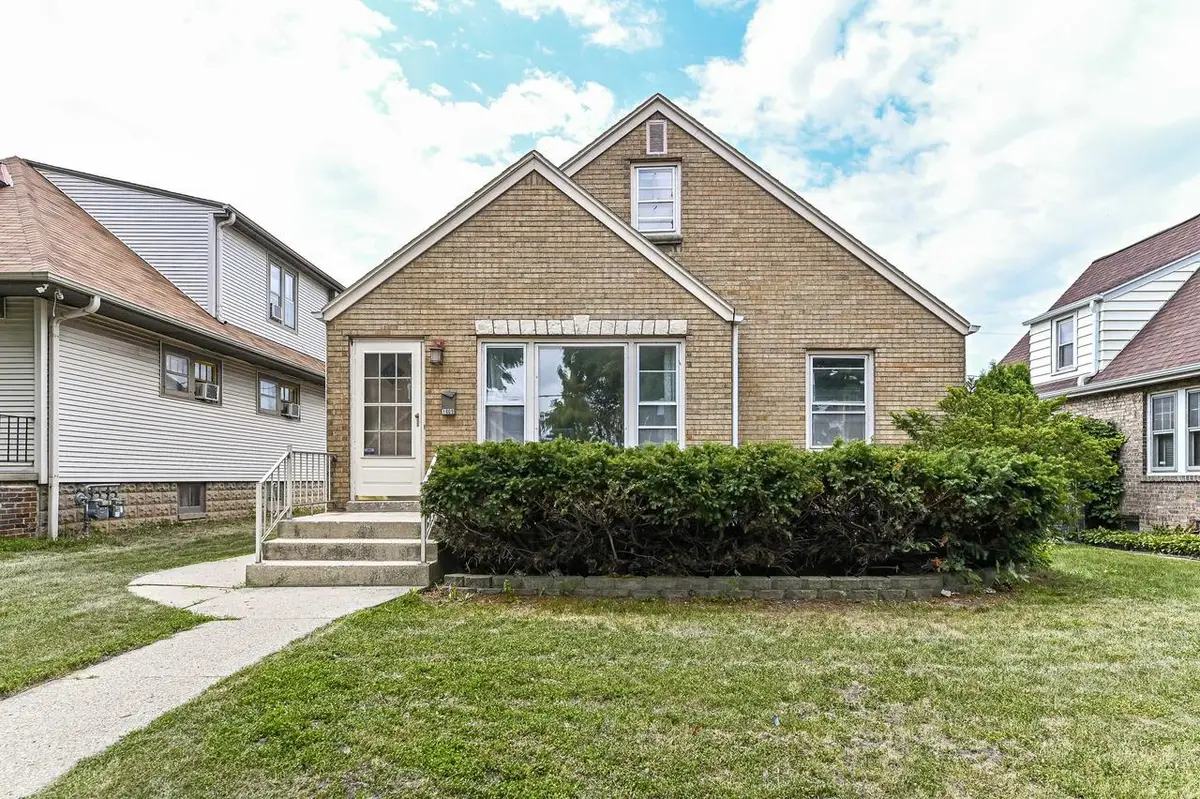 1009 W Morgan AVENUE, Milwaukee, WI 53221 - #1
