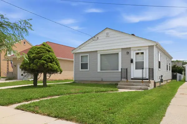2023 E Tripoli AVENUE, Saint Francis, WI 53235
