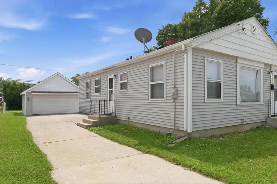 2023 E Tripoli AVENUE, Saint Francis, WI 53235 - #2