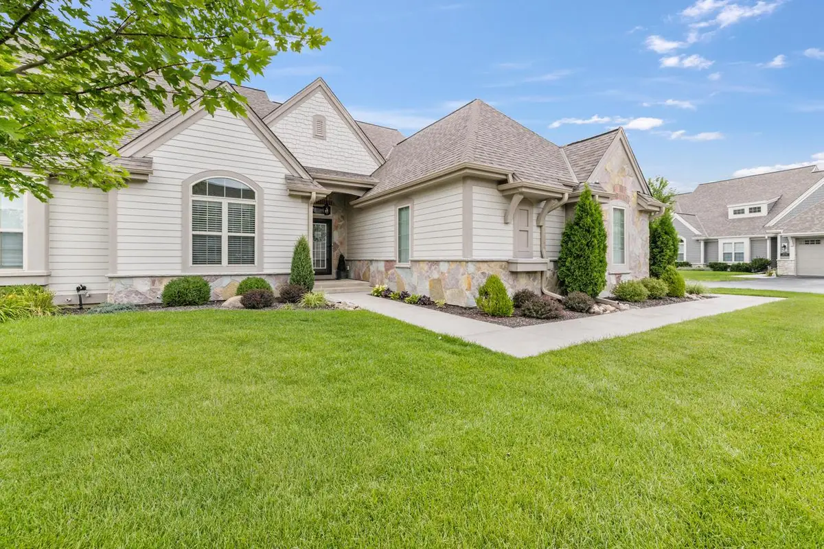 1760 Derby LANE, Oconomowoc, WI 53066 - #1