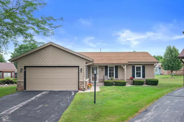 3580 W Cottonwood COURT, Greenfield, WI 53221