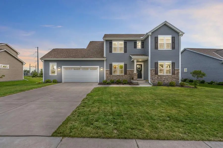 2289 River Bend ROAD, Grafton, WI 53024 - #2