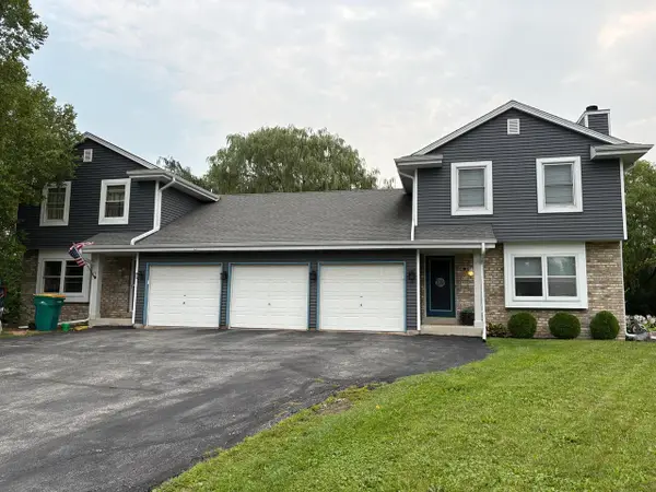 N116W15004 Brownstone COURT #N116W15006, Germantown, WI 53022