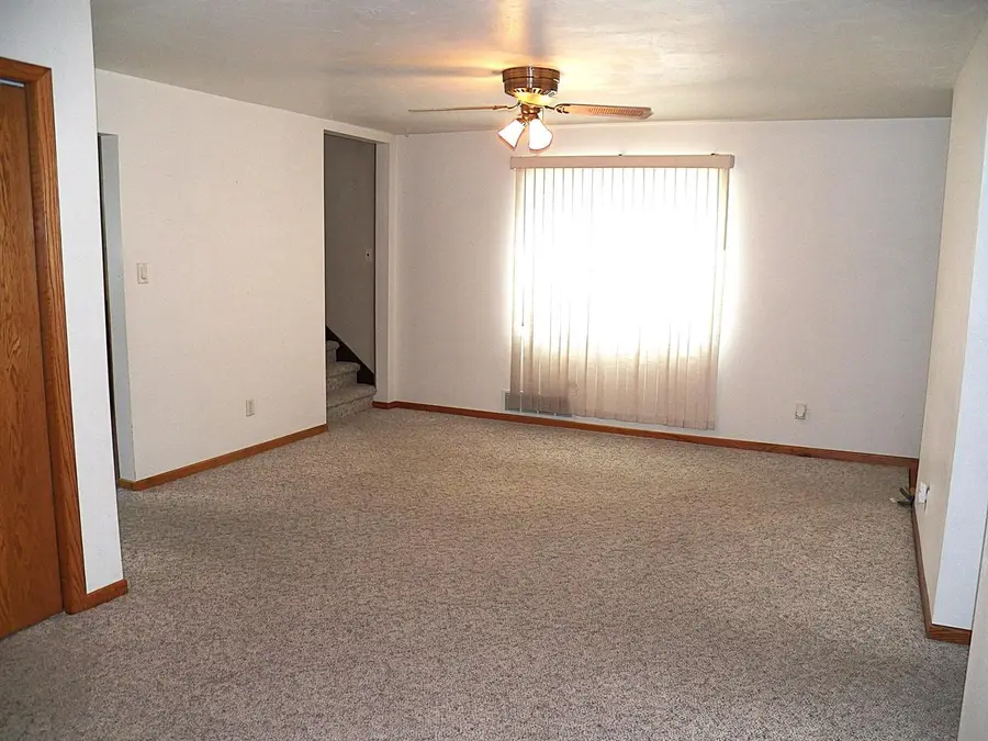 1015 S 18 STREET, Manitowoc, WI 54220 - #2