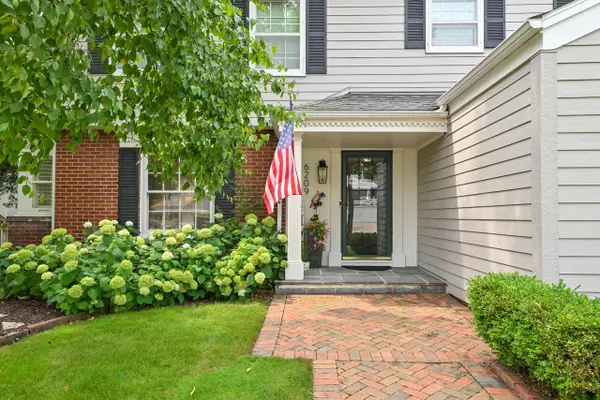 6209 N Berkeley BOULEVARD, Whitefish Bay, WI 53217