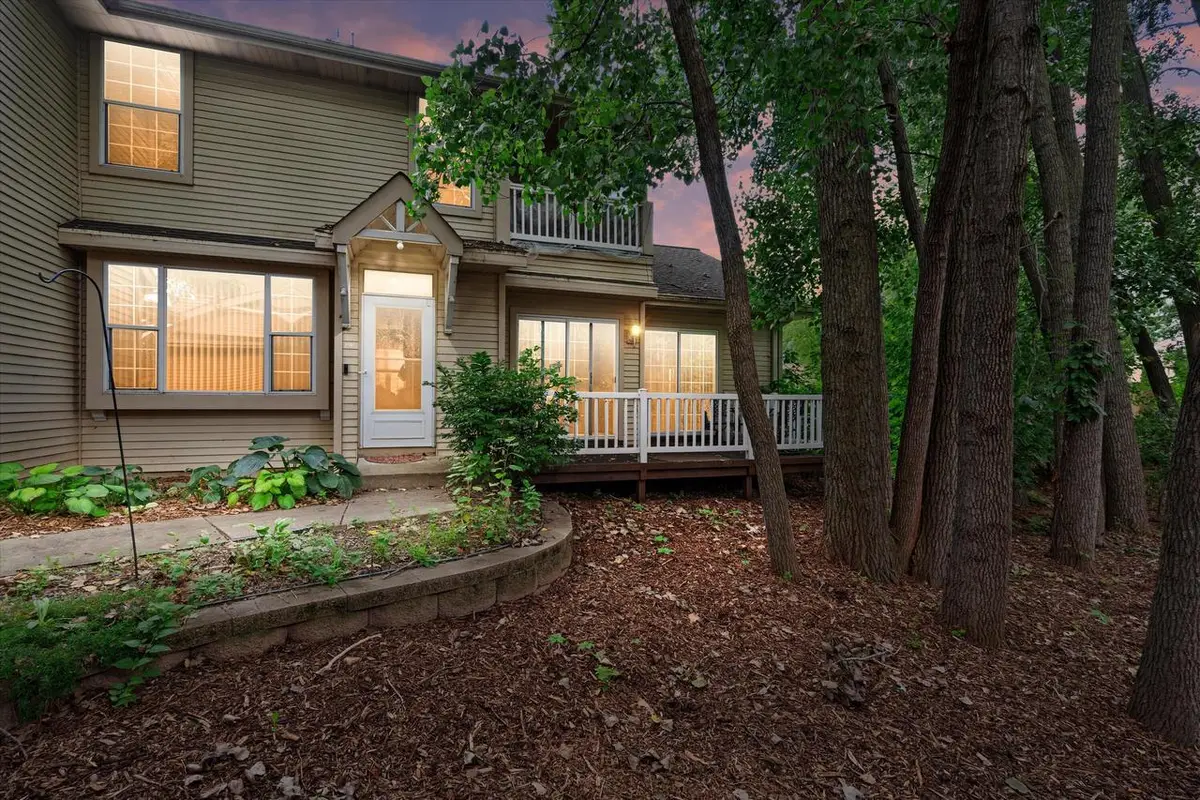 3210 E Donald AVENUE, Cudahy, WI 53110 - #1