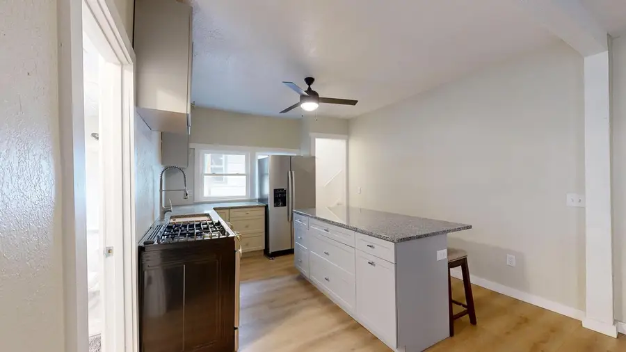 1303 Avon STREET #1301, La Crosse, WI 54603 - #3