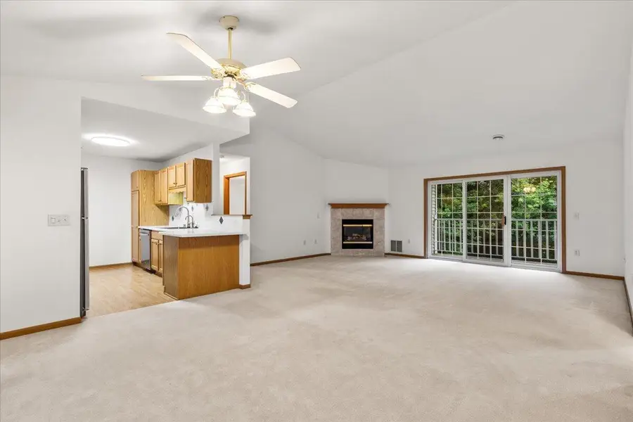2465 Country Creek CIRCLE #3, West Bend, WI 53095 - #3