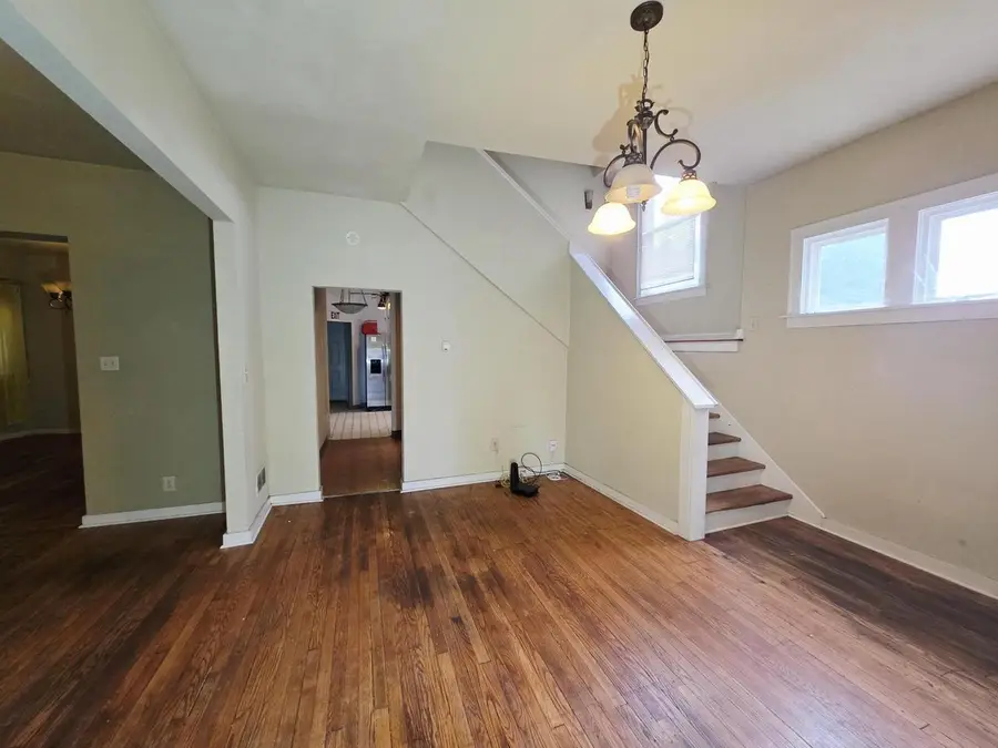 2563 N 12th STREET, Milwaukee, WI 53206 - #3