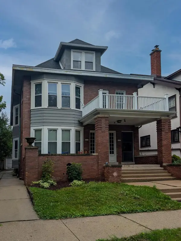 3223 N Marietta AVENUE #3225, Milwaukee, WI 53211