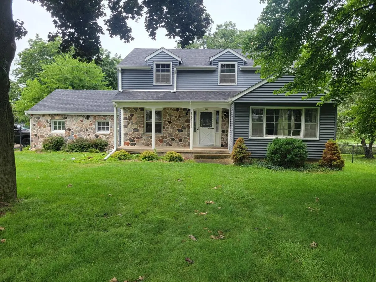 686 S Concord ROAD, Oconomowoc, WI 53066 - #1