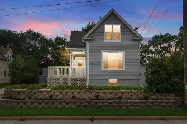 7131 S Pennsylvania AVENUE, Oak Creek, WI 53154