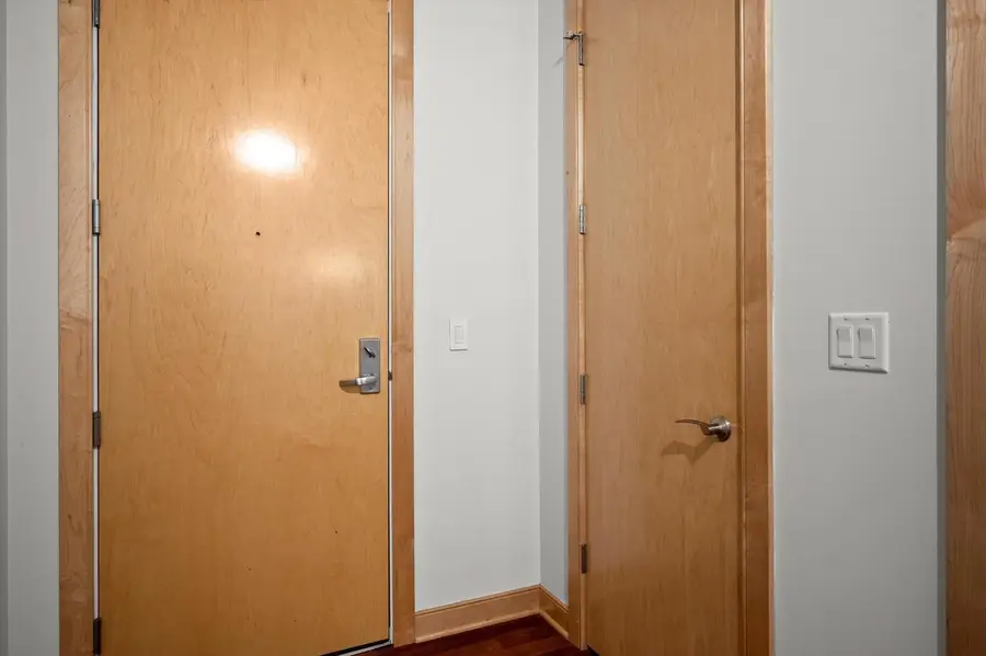 239 E Chicago STREET #307, Milwaukee, WI 53202 - #3
