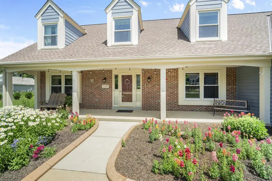 149 Hickory DRIVE, Delafield, WI 53018 - #2