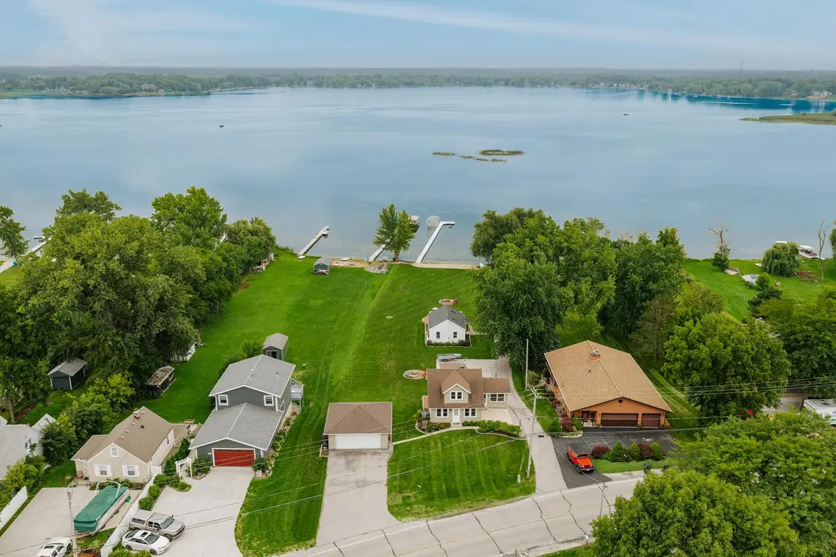 25805 W Loomis ROAD, Waterford, WI 53185 - #1