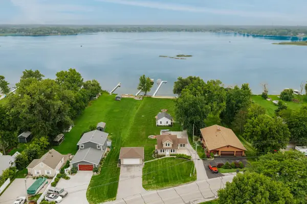 25805 W Loomis ROAD, Waterford, WI 53185