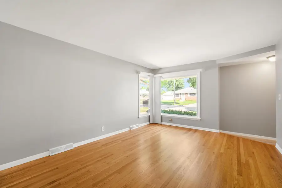 4921 N 104th STREET N, Milwaukee, WI 53225 - #2