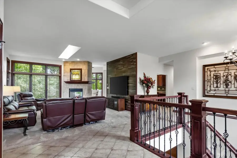 W144N9912 Sun Valley TRAIL, Germantown, WI 53022 - #3