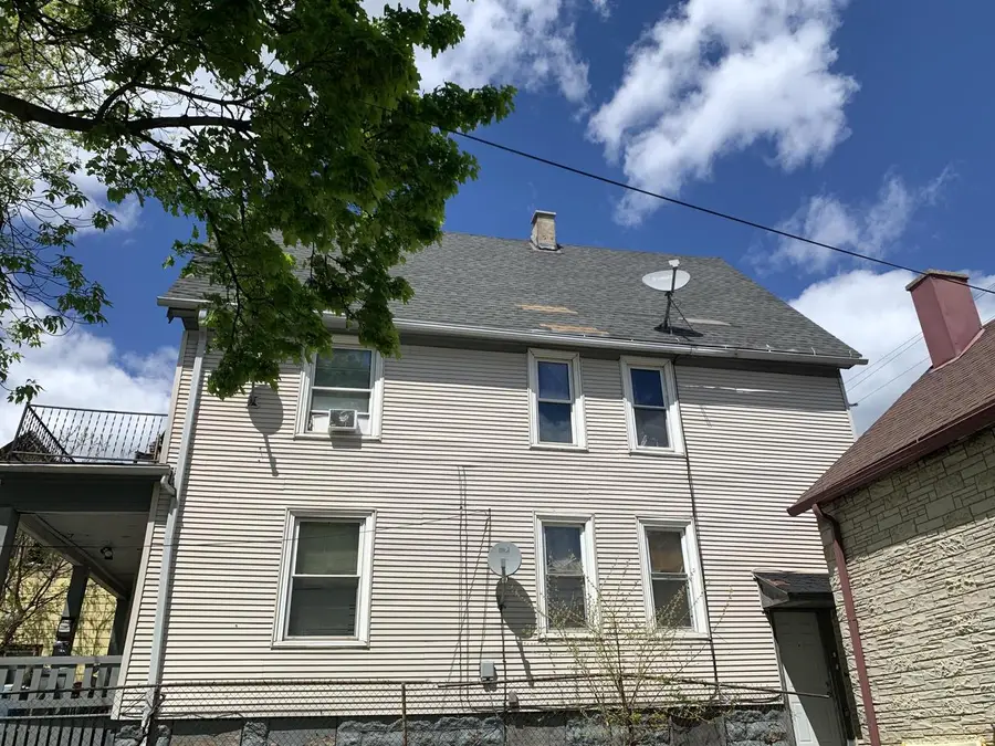1322 W Hopkins STREET #1322-A, Milwaukee, WI 53206 - #3
