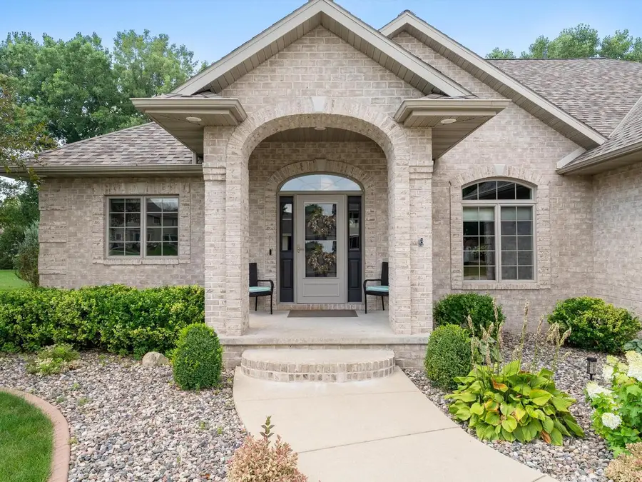2012 E Higgins HILL, De Pere, WI 54115 - #2