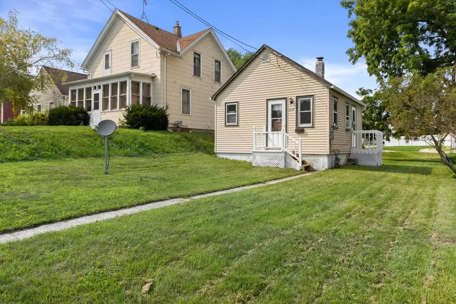 518 E Loos STREET, Hartford, WI 53027 - #3