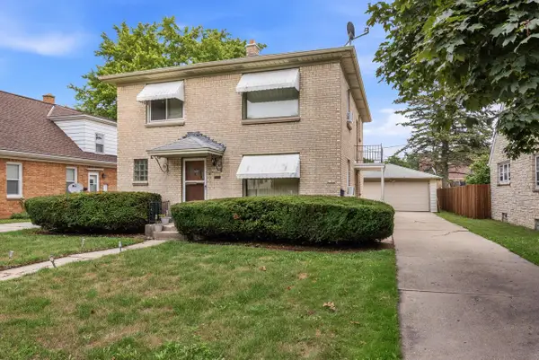 2180 S 81st STREET, West Allis, WI 53219