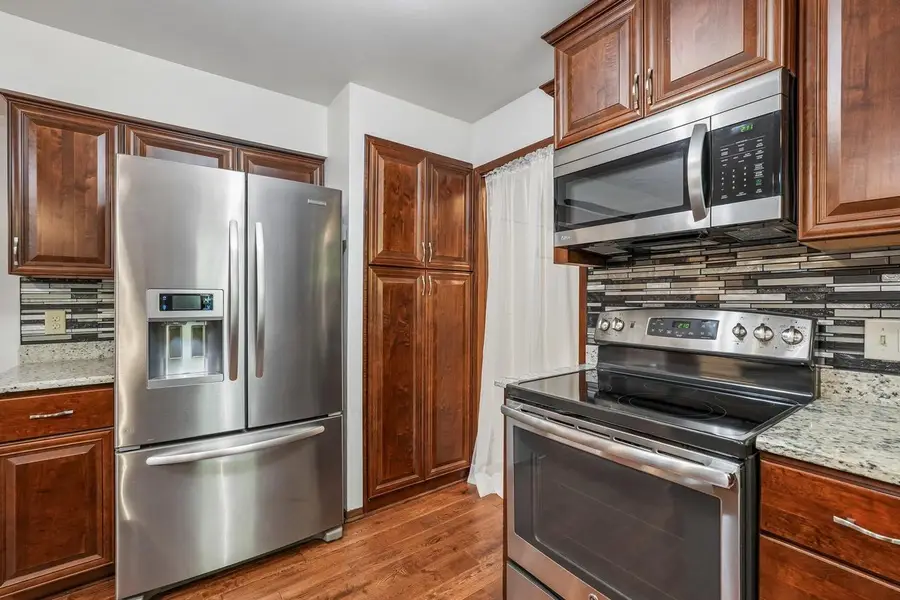 5360 S 43rd STREET, Greenfield, WI 53220 - #3