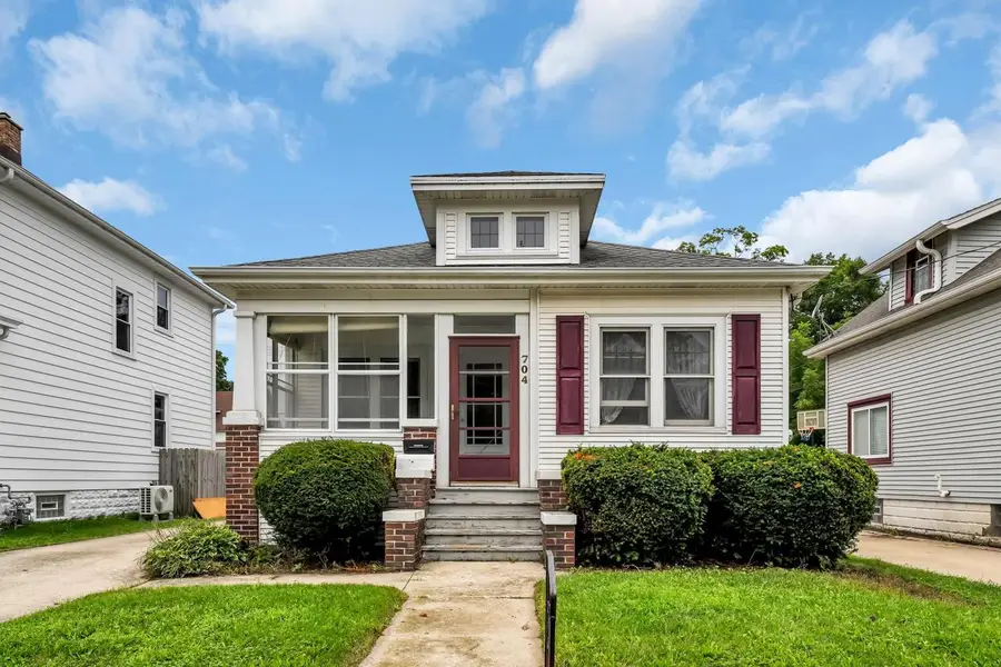 704 Belmont AVENUE, Racine, WI 53405 - #2