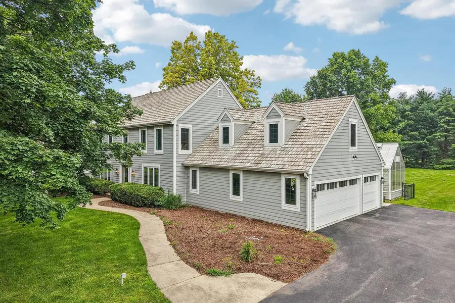 165 Hickory DRIVE, Delafield, WI 53018 - #2