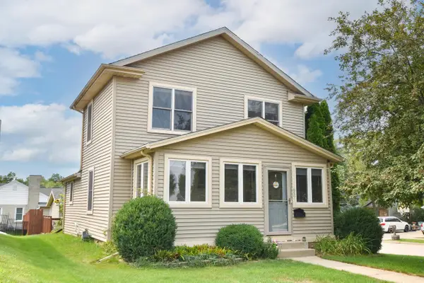 657 First STREET, Hartford, WI 53027