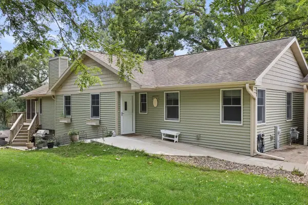 N8674 Wilmers Grove ROAD, East Troy, WI 53120