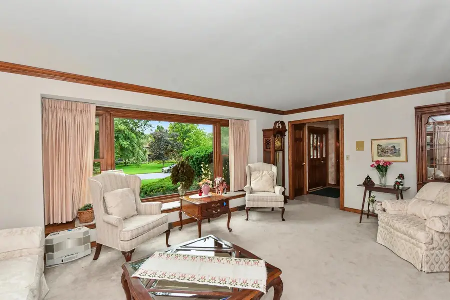 2130 Derrin LANE, Brookfield, WI 53045 - #2