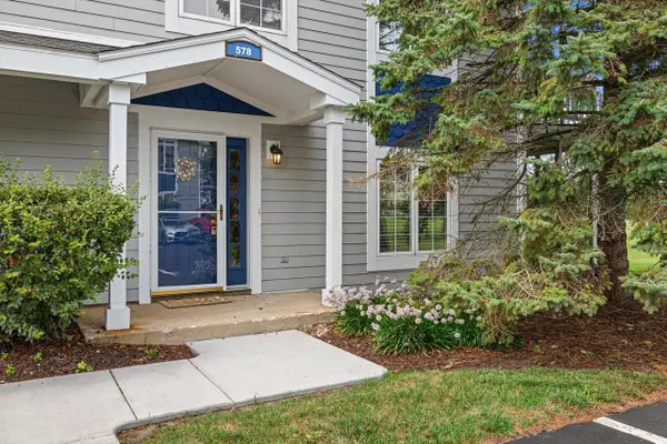 578 Geneva National AVENUE N #6-55, Lake Geneva, WI 53147