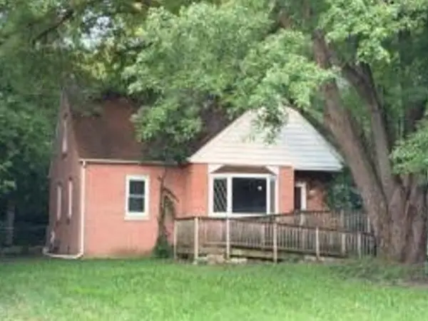 6766 Jansen DRIVE, West Bend, WI 53090